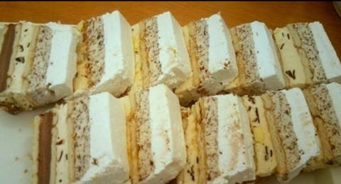 Prăjitură delicioasă fără coacere, gata în 15 minute
